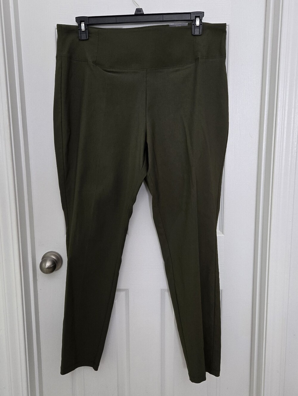 Worthington Pull On Skinny Stretch Pants Size 18 Green Wrinkle Free NWT